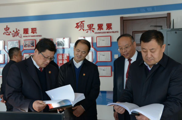 江源区委书记赵龙涛深入区人民检察院调研