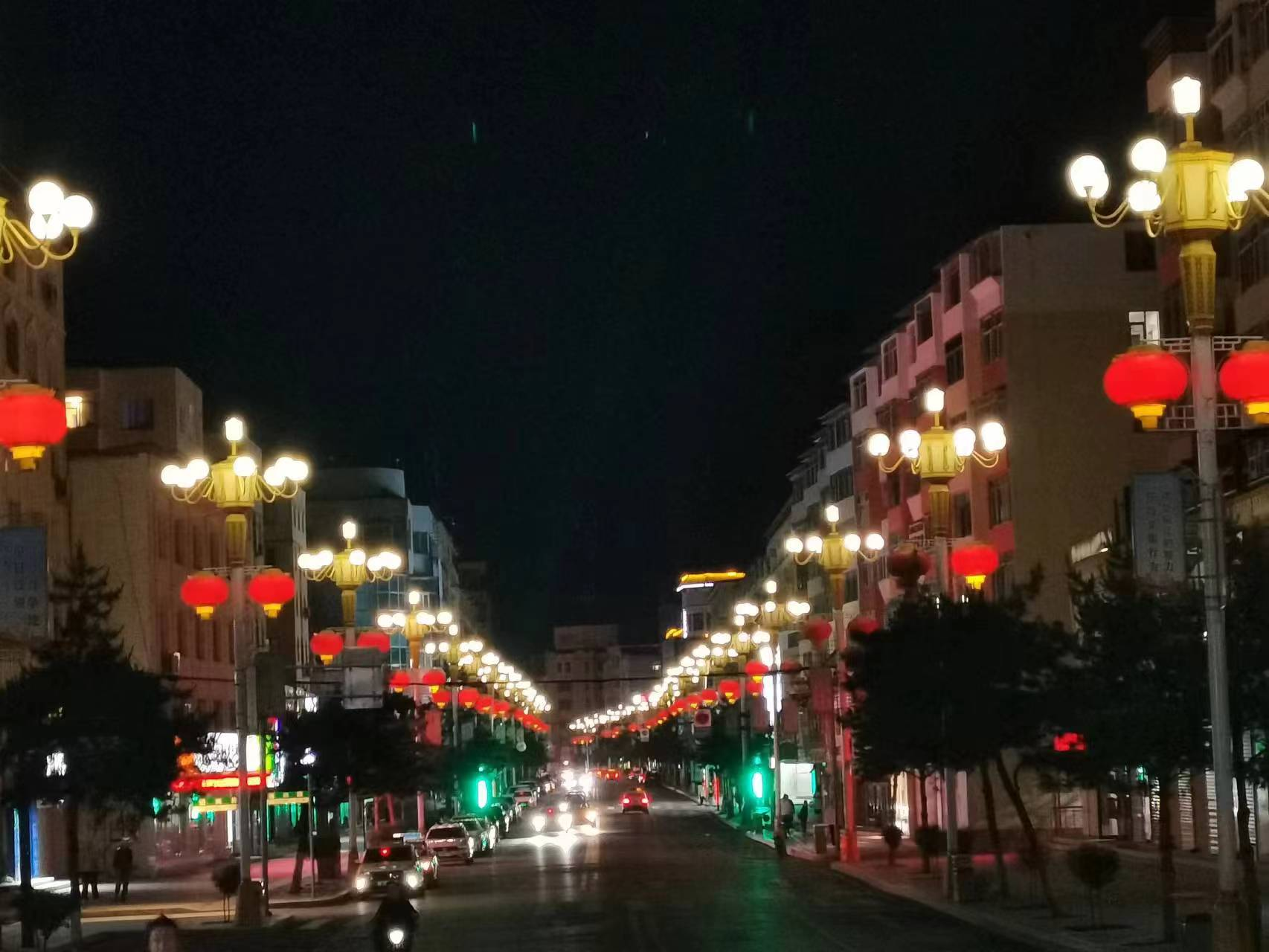 临江市夜景图片